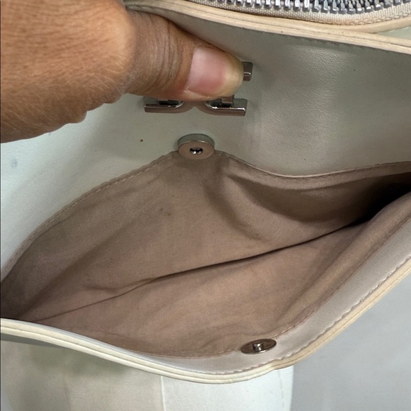 Sam Edelman White Crossbody Bag with Silver Accent - Picture 7 of 13